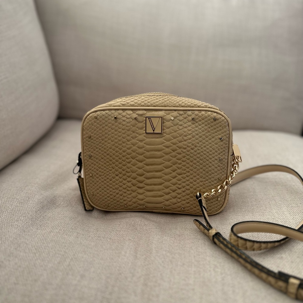 Victorias Secret Crossbody Bag